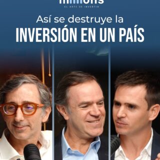 💬 “No hay nada más racional que un millón de dólares juntos.”
 
Juan Guillermo Agüero analiza cómo la reforma tributaria propuesta, el retiro de pensiones y la incertidumbre política generaron una salida masiva de capitales desde Chile.
 
Explica por qué ese dinero no ha vuelto, lo difícil que será revertir estructuras armadas en el extranjero y cómo el mercado reacciona a posibilidades, no solo a hechos concretos. Una conversación directa sobre confianza, expectativas y decisiones que redefinen el rumbo económico.
 
📈 Una conversación junto a Matías del Río y José Tomás Valente sobre incentivos, riesgo y el comportamiento real del capital.
 
👉 Mira el capítulo completo en YouTube, Spotify y Apple Podcasts.