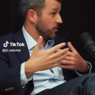 Los consejos de Leonidas Vial, uno de los históricos de LarrainVial.

🎧 Escucha el capítulo completo en YouTube, Spotify y Apple Podcasts.